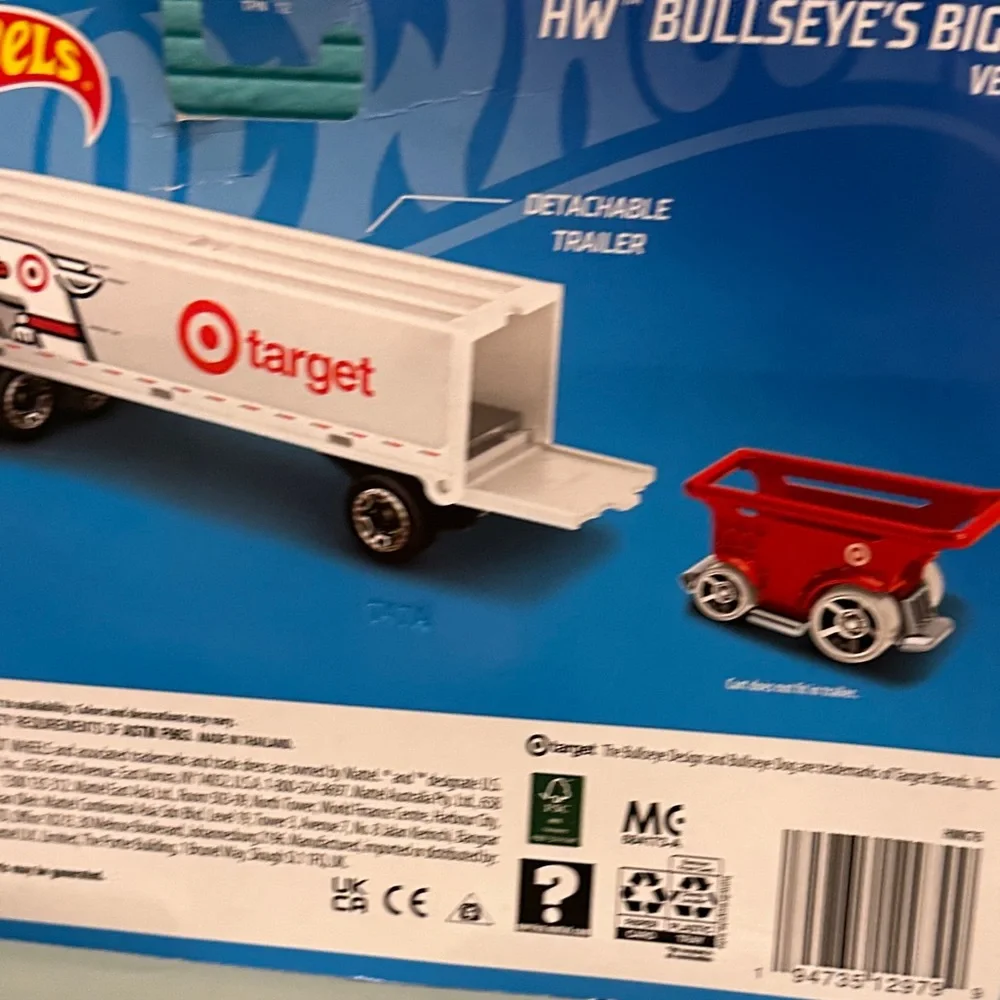 Hot Wheels Target Truck and Cart Set - Red and White